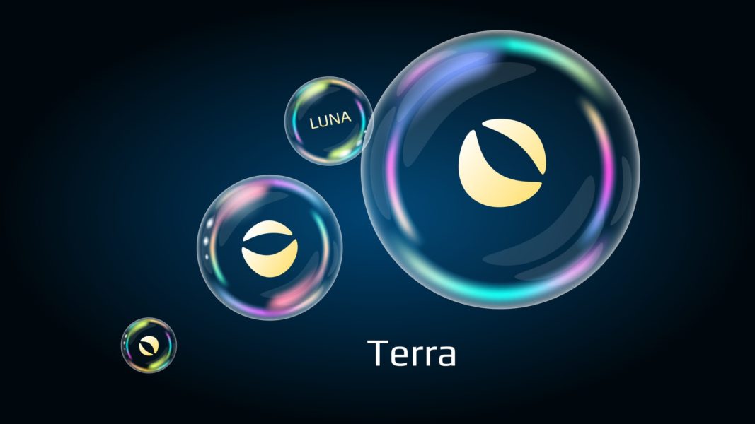 Terra buys $200 million in Avalanche tokens to build UST reserves