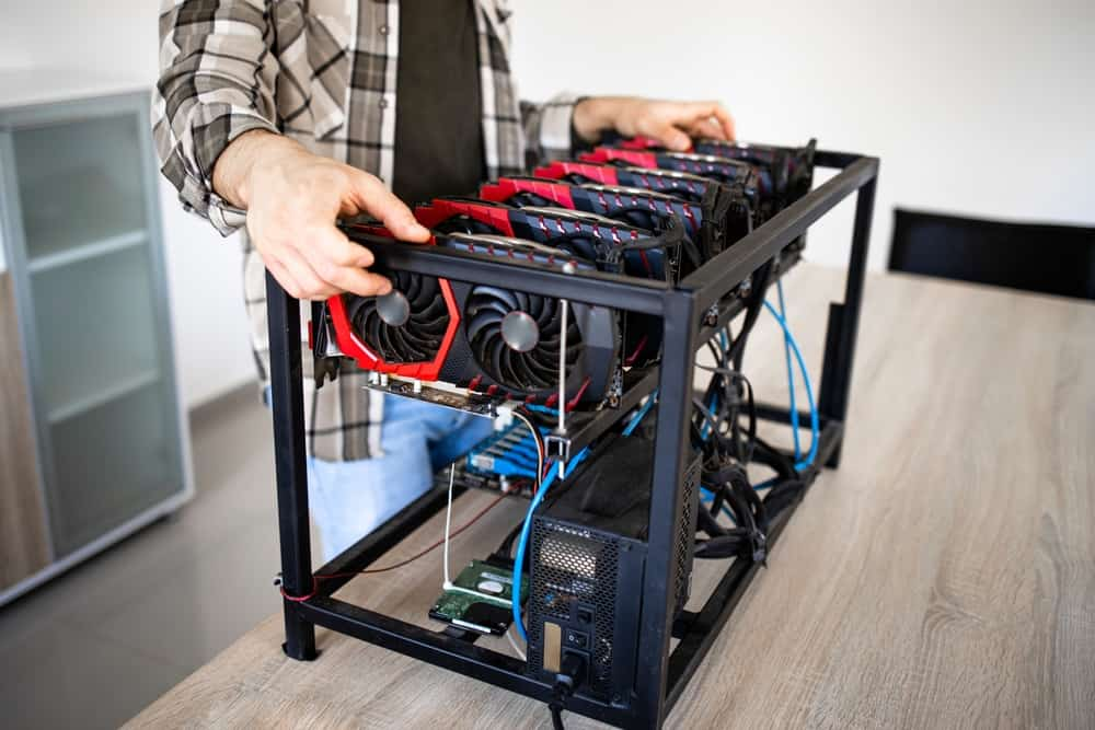 How to build a cryptocurrency mining rig