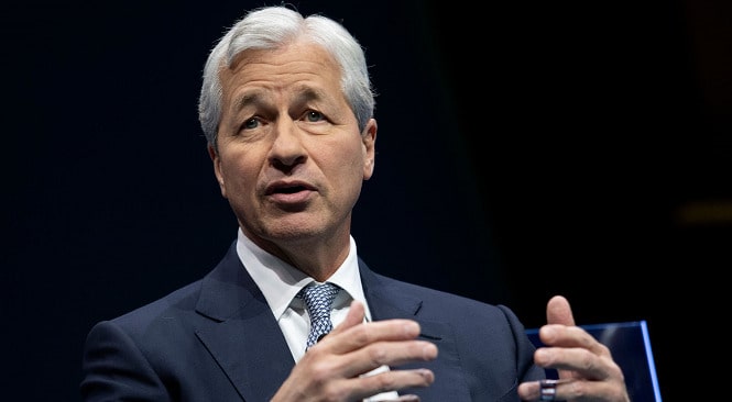 JPMorgan CEO: Fed cuts not assured, stablecoins no threat to banks
